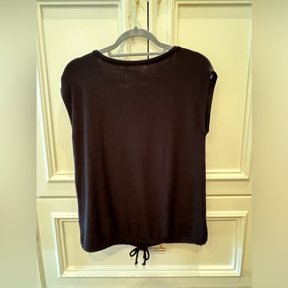 Chaser Medium Black Muscle Tee Top. 🖤⚡️ - Picture 2 of 3